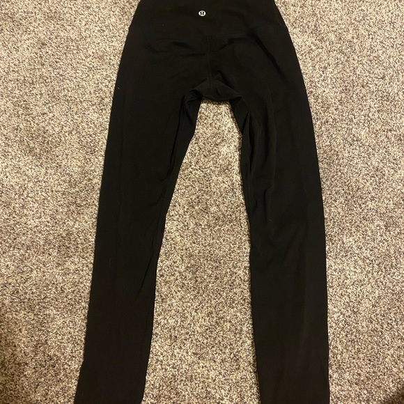 sold|||| LULULEMON LEGGINGS CLEAN OUT!!!! - Picture 6 of 10